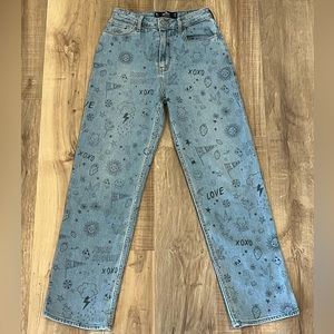Hollister Ultra High Rise Dad Jean Vintage Stretch